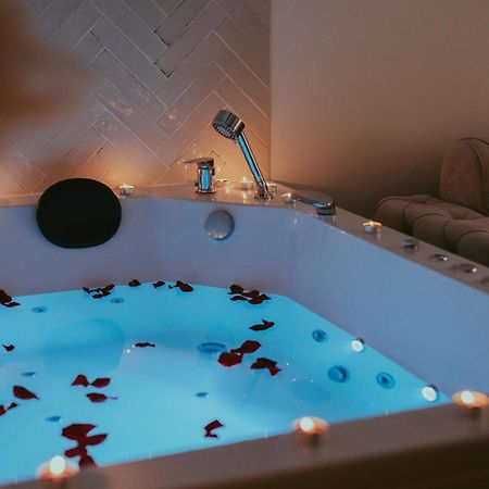 Luxury Jacuzzi Apartment Mostar Extérieur photo